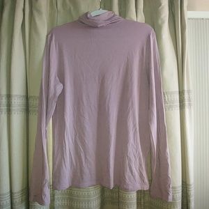 Like new Banana Republic mock neck